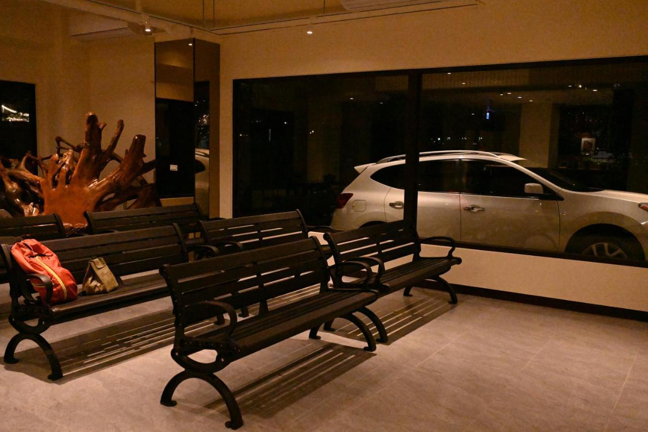 Luetel Hotel Xpark Gloria Outlets Shin Kong Cinemas Ταογιουάν Εξωτερικό φωτογραφία